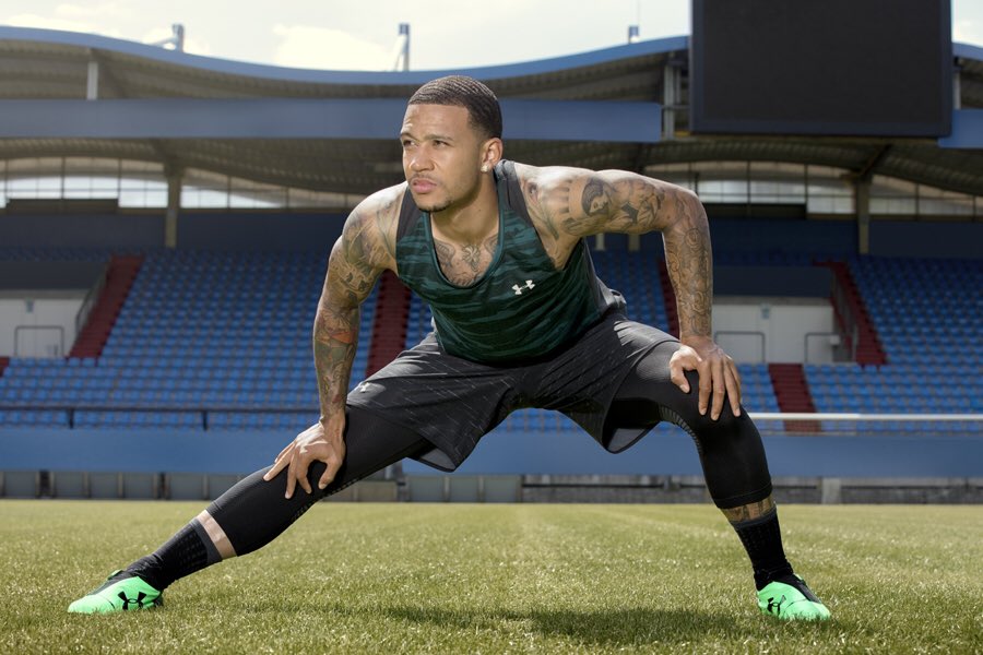 Ua spotlight 2025 cleats 2017